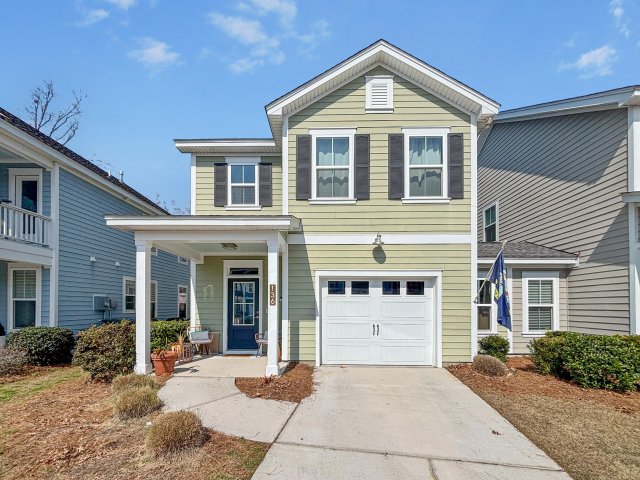 136 Fulmar Place active home in Grand Oaks Plantation, Charleston, SC