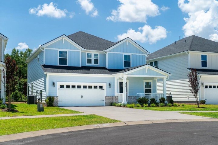 355 Calm Water Way active home in Cane Bay Plantation, Summerville, SC