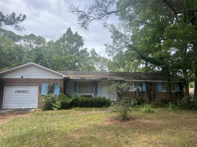 2428 Spring Garden Street pending home in Melrose, Charleston, SC