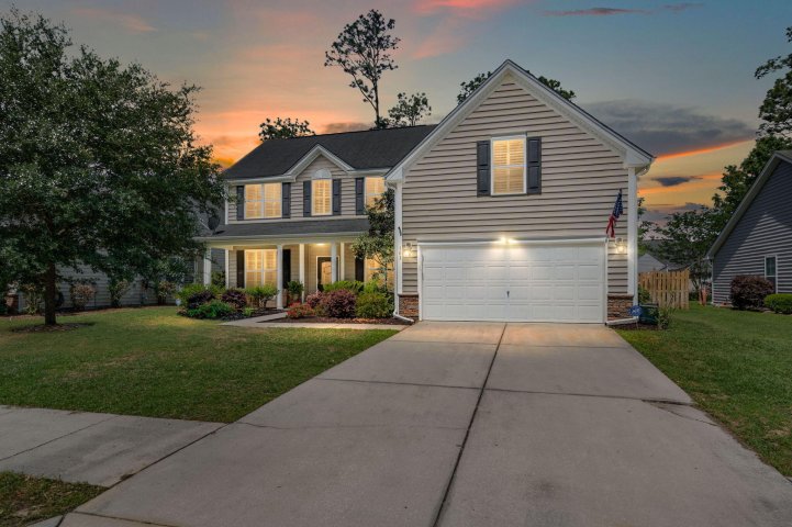 103 Lahina Cove active home in Pine Forest Country Club, Summerville, SC