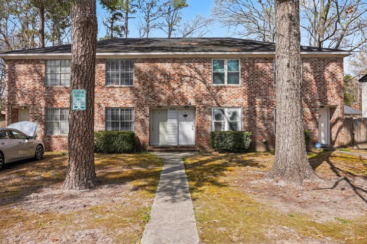 406 Crestview Drive B active home in Briarwood, Summerville, SC