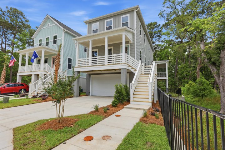 3021 Robeson Trace active home in Indigo Grove, Johns Island, SC