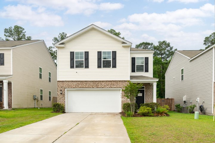 644 Silver Spruce Street active home in Cane Bay Plantation, Summerville, SC