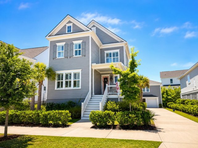 2593 Daniel Island Drive active home in Daniel Island, Charleston, SC