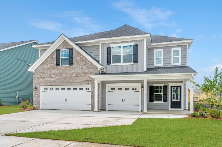 148 Grange Circle pending home in Hewing Farms, Summerville, SC