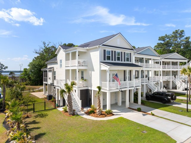 Homes in The Marshes At Cooper River, Charleston