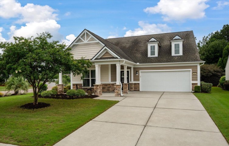 521 Tranquil Waters Way active home in Cane Bay Plantation, Summerville, SC