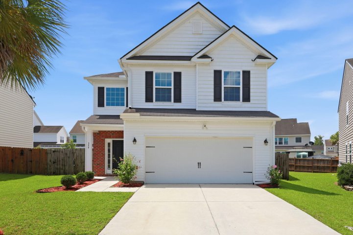 359 Bradley Bend Drive active home in Moss Grove Plantation, Moncks Corner, SC
