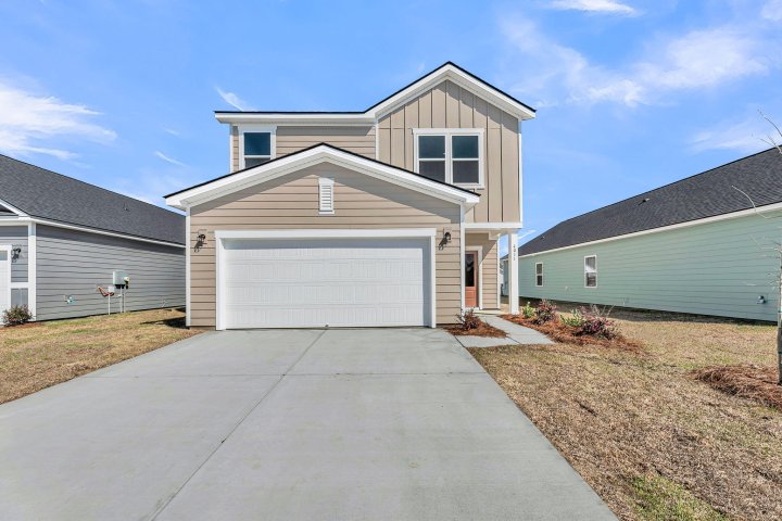 4022 Lemon Grass Lane pending home in Tea Farm, Ravenel, SC