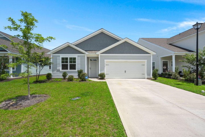 116 William Clark Boulevard active home in Center Pointe, Santee, SC