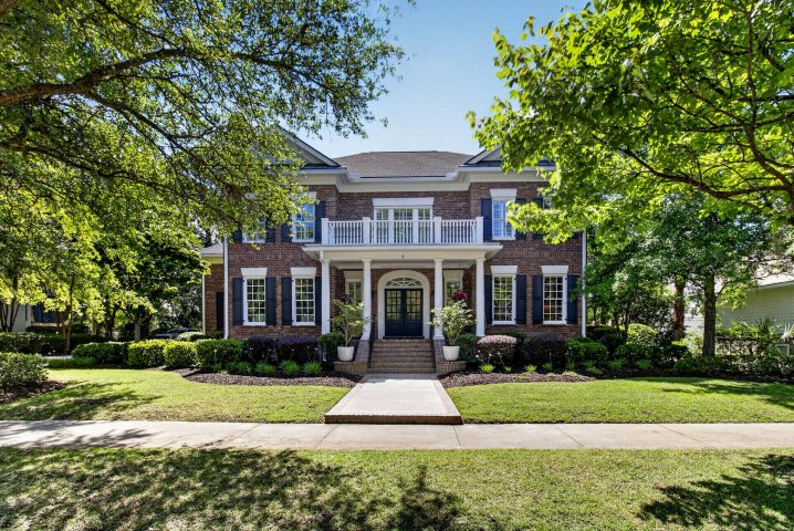 9 Watroo Point active home in Daniel Island Park, Charleston, SC
