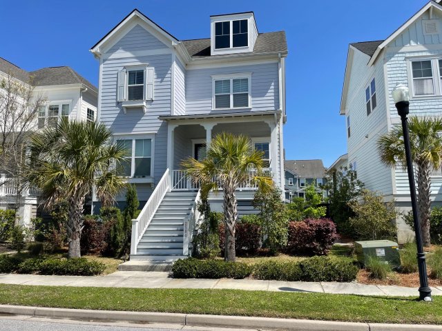 2584 Josiah Street active home in Daniel Island, Charleston, SC