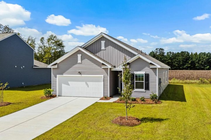 5294 Cottage Landing Drive pending home in Watson Hill, Summerville, SC