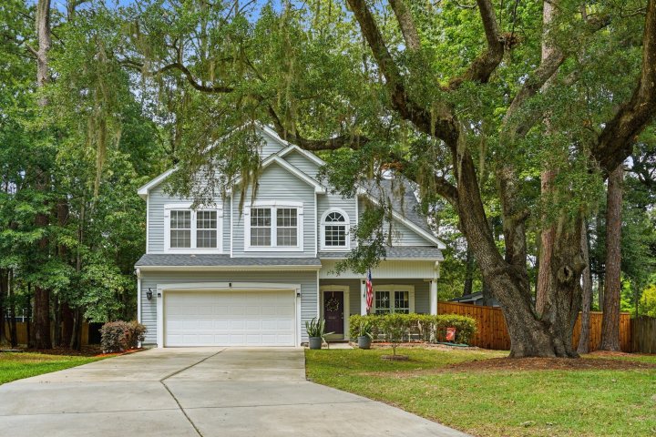 8646 Coppergrove Drive active home in Whitehall, North Charleston, SC