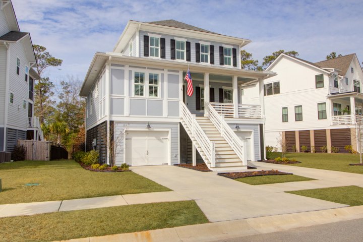 357 Blowing Fresh Drive active home in Wando Village, Charleston, SC