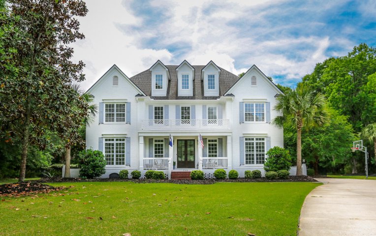2205 Old Jay Lane active home in Dunes West, Mount Pleasant, SC