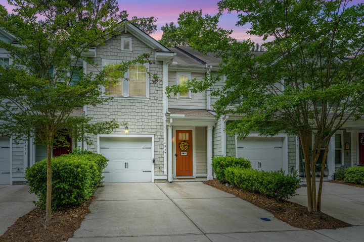 4977 Hay Bale Court active home in Wescott Plantation, Summerville, SC