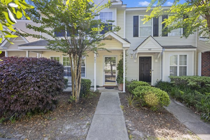403 Tree Branch Circle active home in Summer Wood, Summerville, SC