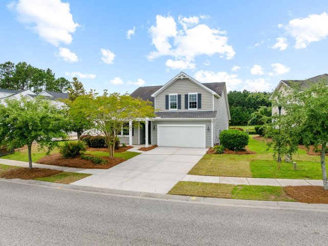 117 Lindera Preserve Boulevard active home in Cane Bay Plantation, Summerville, SC