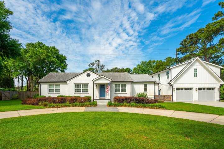 Homes in The Groves, Mount Pleasant