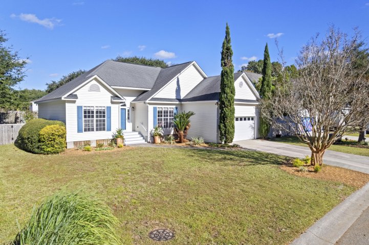 1504 Old Village Drive active home in Old Village Landing, Mount Pleasant, SC