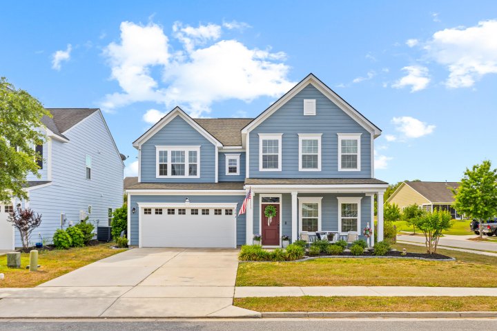 202 Lynx Lane active home in The Ponds, Summerville, SC