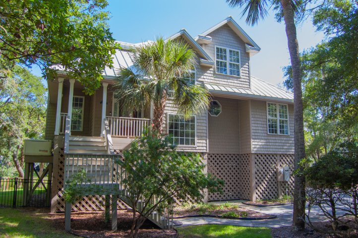 308 Jungle Road active home in Edisto Beach, Edisto Island, SC