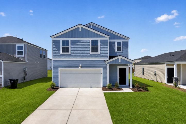 376 Pine Crest View Drive active home in Cane Bay Plantation, Summerville, SC