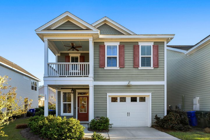 123 Fulmar Place active home in Grand Oaks Plantation, Charleston, SC