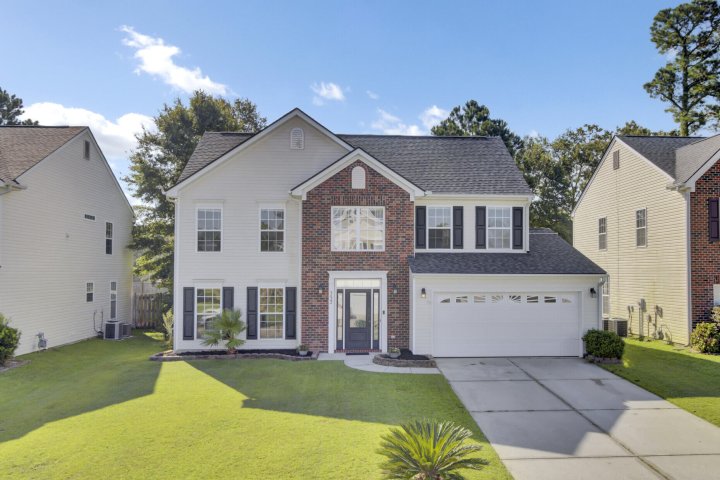 9622 Stockport Circle active home in Buckshire, Summerville, SC