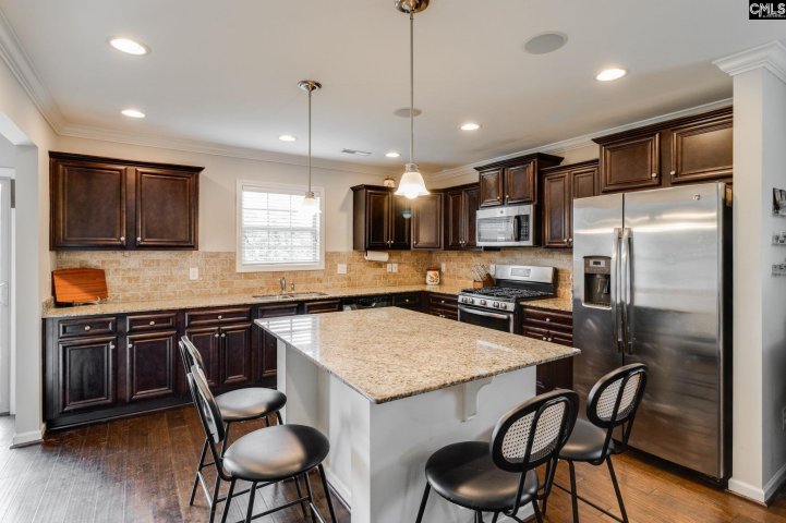 Homes in Allans Mill, Columbia