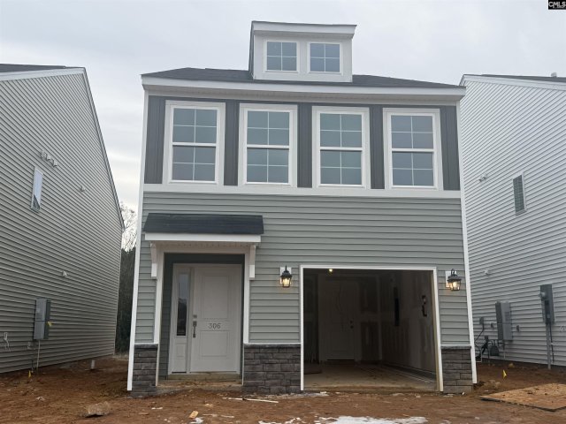 306 Tartan Road pending home in LAURINTON FARMS, Hopkins, SC