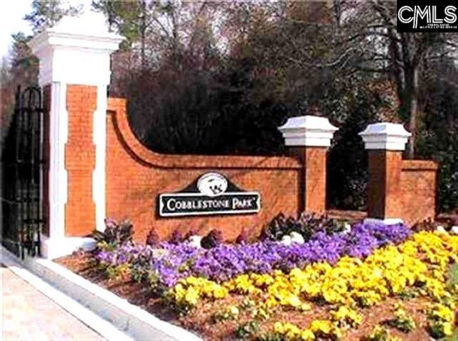 1013 Coogler Crossing Drive active home in Cobblestone Park, Blythewood, SC