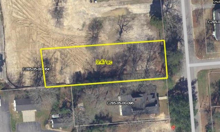 1301 Fair Street active home in Historic District, Camden, SC