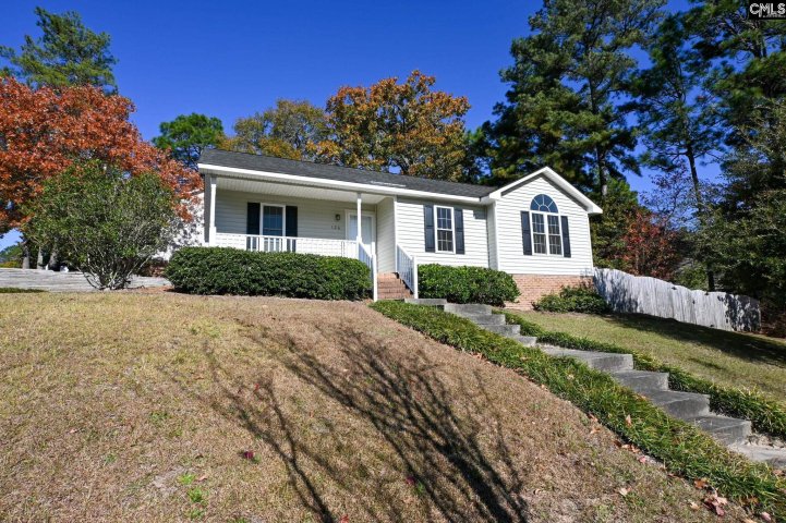 126 Burma Road pending home in Shadowbrooke, Lexington, SC