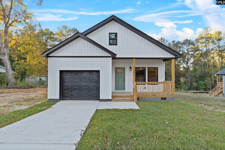 9517 Commonwealth Boulevard pending home in Dominion Hills, Columbia, SC
