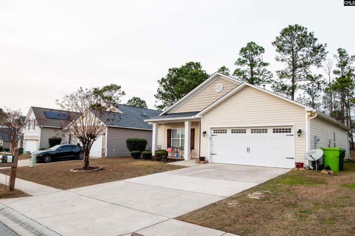 148 Fox Squirrel Circle active home in CHANDLER HALL, Columbia, SC