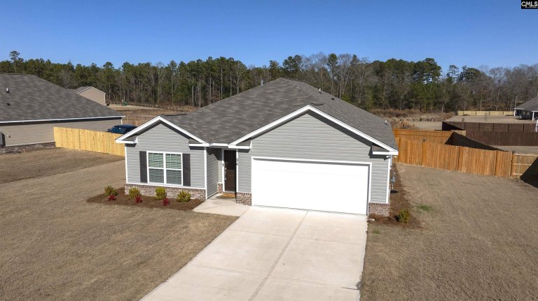 24 Maple Drive active home in SOUTH HAVEN, Camden, SC