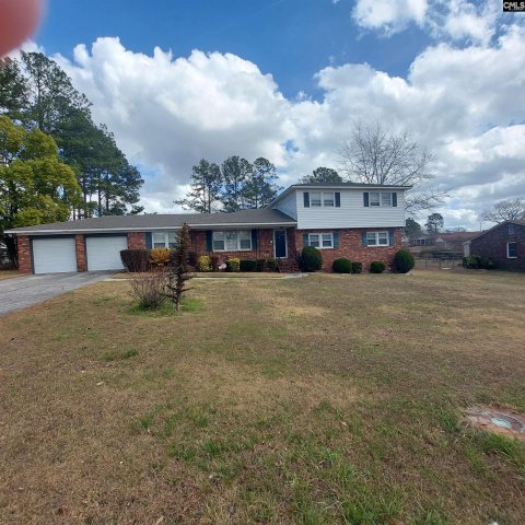 9850 Windsor Lake Boulevard pending home in Briarwood, Columbia, SC