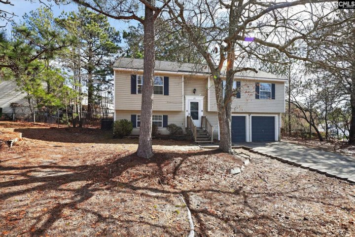 215 Berry Ridge Circle pending home in Winslow, Columbia, SC
