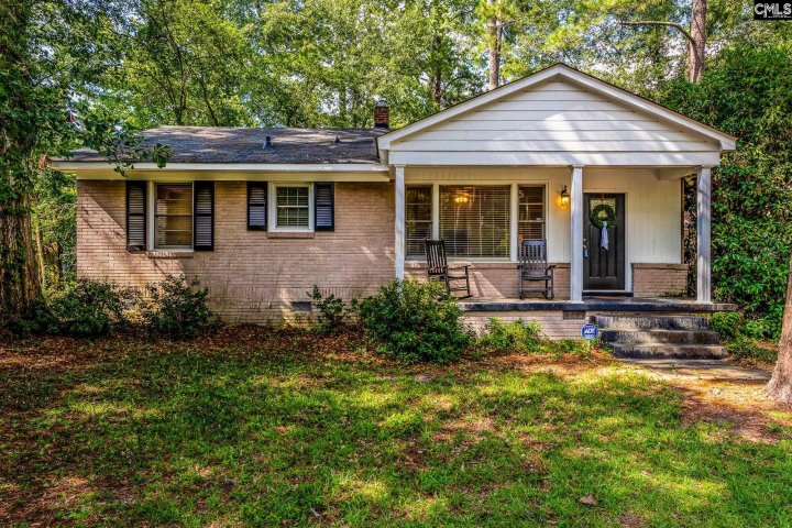 3963 Live Oak Street pending home in Rosewood, Columbia, SC