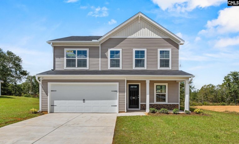 556 Corkscrew Lane pending home in Willow Lake, Blythewood, SC