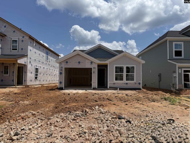 228 Laurinton Farms Drive active home in Laurinton Farms, Hopkins, SC