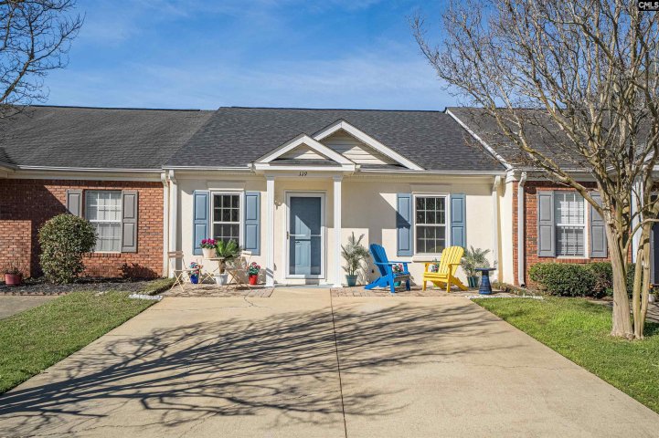 119 Barrington Drive pending home in Waverly Place, Lexington, SC