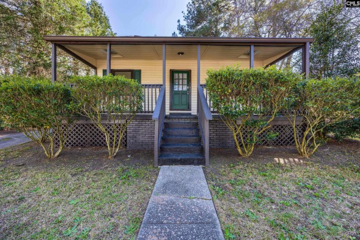 Homes in Huntington, Columbia