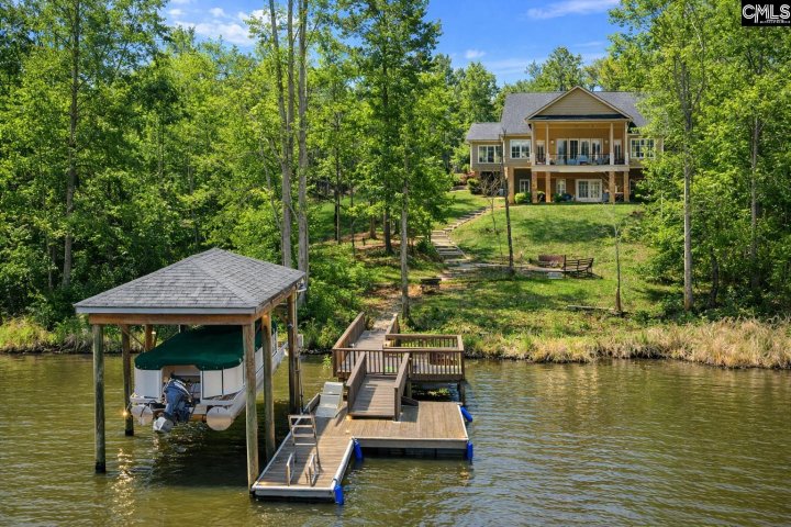 27 Wateree Key Court active home in Wateree Keys, Winnsboro, SC