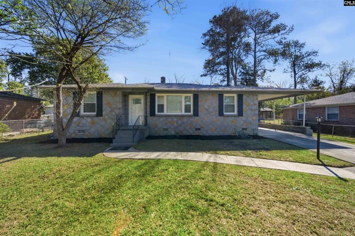 3621 Maybank Street pending home in Belvedere, Columbia, SC