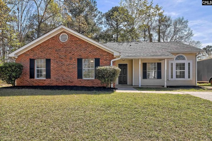 36 Saint Albans Road active home in Old Friarsgate, Irmo, SC