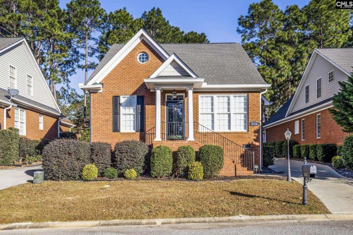 151 Long Iron Court active home in The Courtyards At Rockford Pl, West Columbia, SC