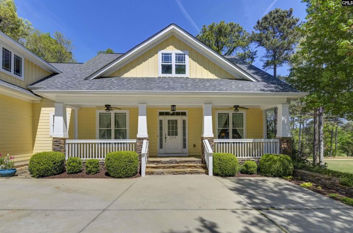 209 High Pointe Drive active home in Cobblestone Park, Blythewood, SC